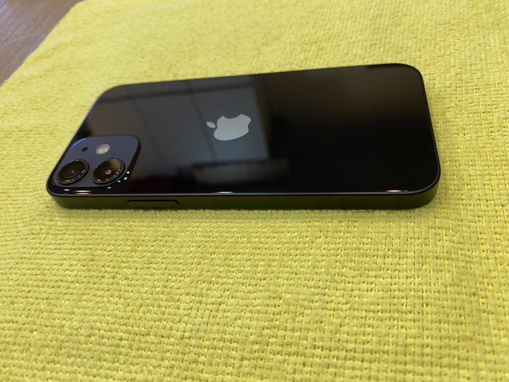 スマホガラスコーティング　iPhoneSE
