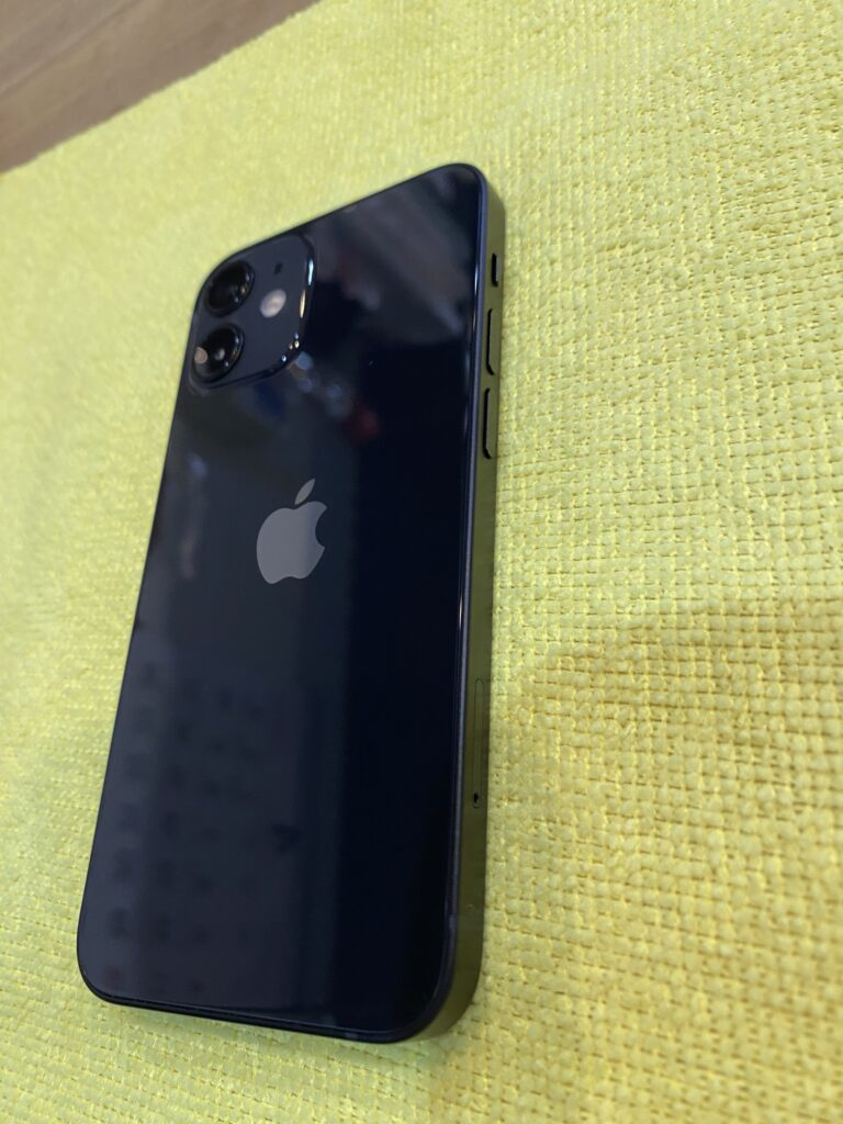 スマホガラスコーティング　iPhoneSE
